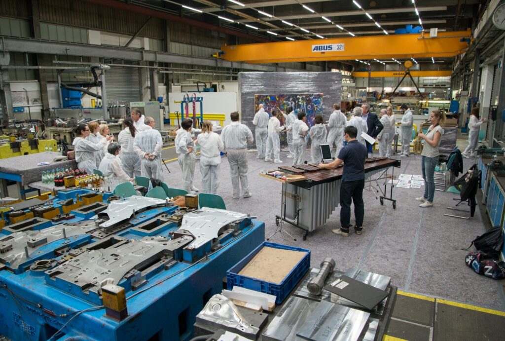 For KIRCHHOFF Culture Life, the tool shop area in Iserlohn was transformed an artist's studio.